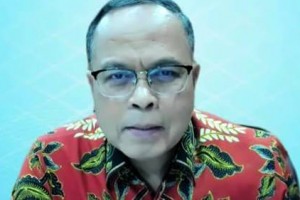 Direktur Kepatuhan bank bjb, Cecep Trisna 